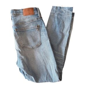 Madewell Size 27 9" High-rise Distressed Skinny Jean Raw Hem